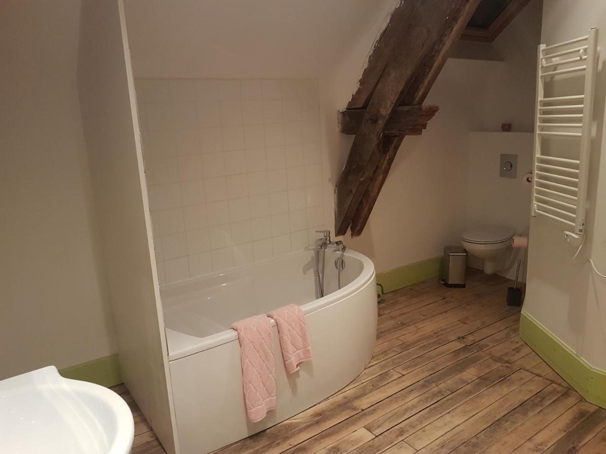 Bed and Breakfast Le Betrot Estissac Exterior foto